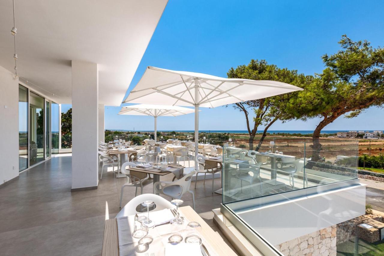 Perla Saracena Hotel & Restaurant Salve Exterior foto